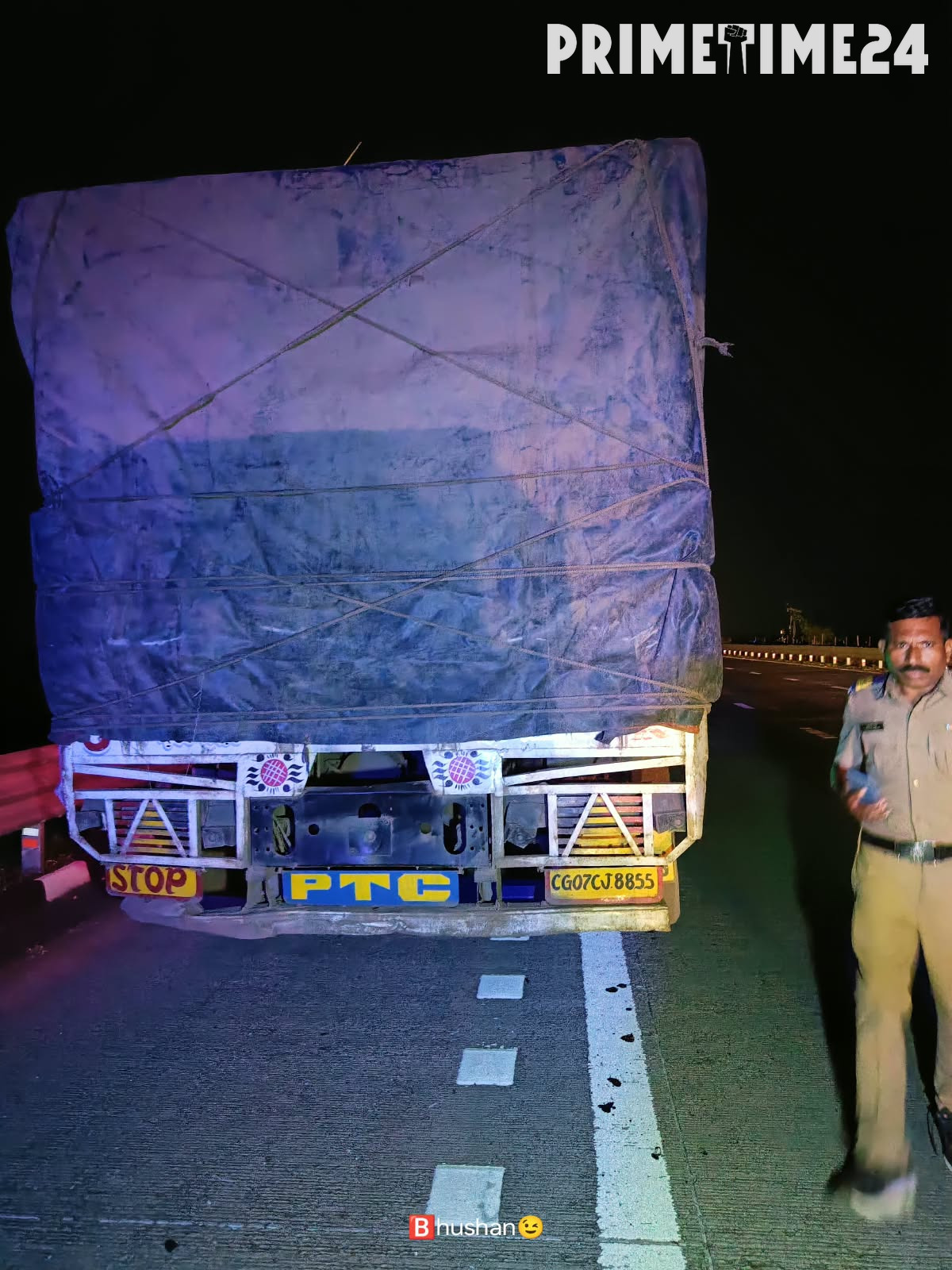 Six devotees killed as truck and pickup collide on Samruddhi Mahamarg near Dhamangaon Railway