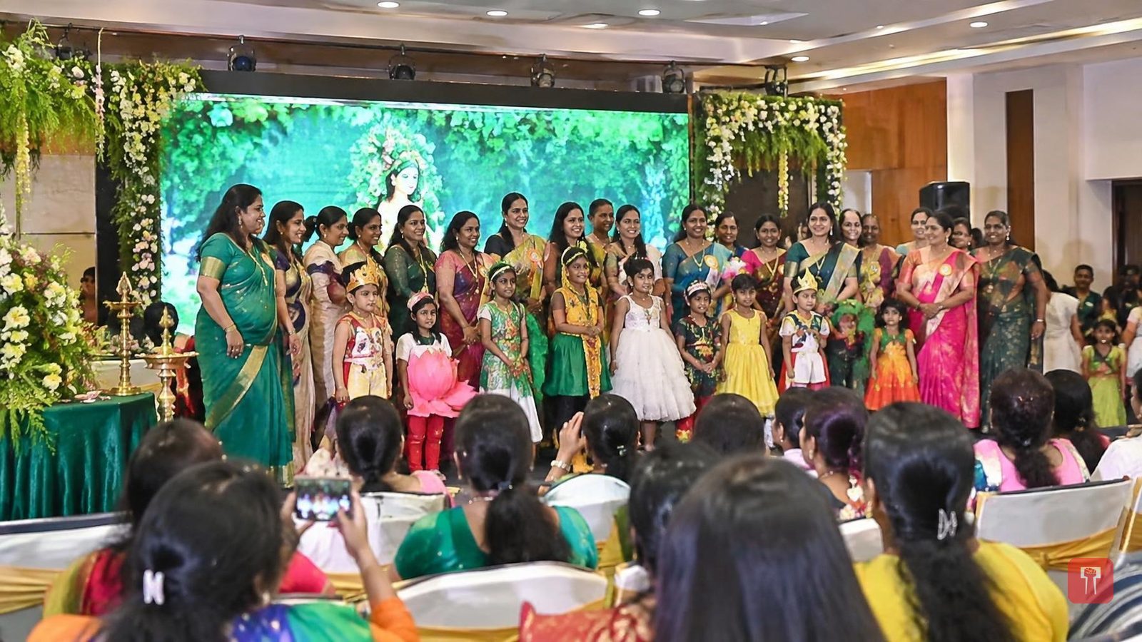 नागपुरात सावन सेलिब्रेशनची धूम, ३०० हून अधिक महिला आणि मुलांनी दाखवली कला