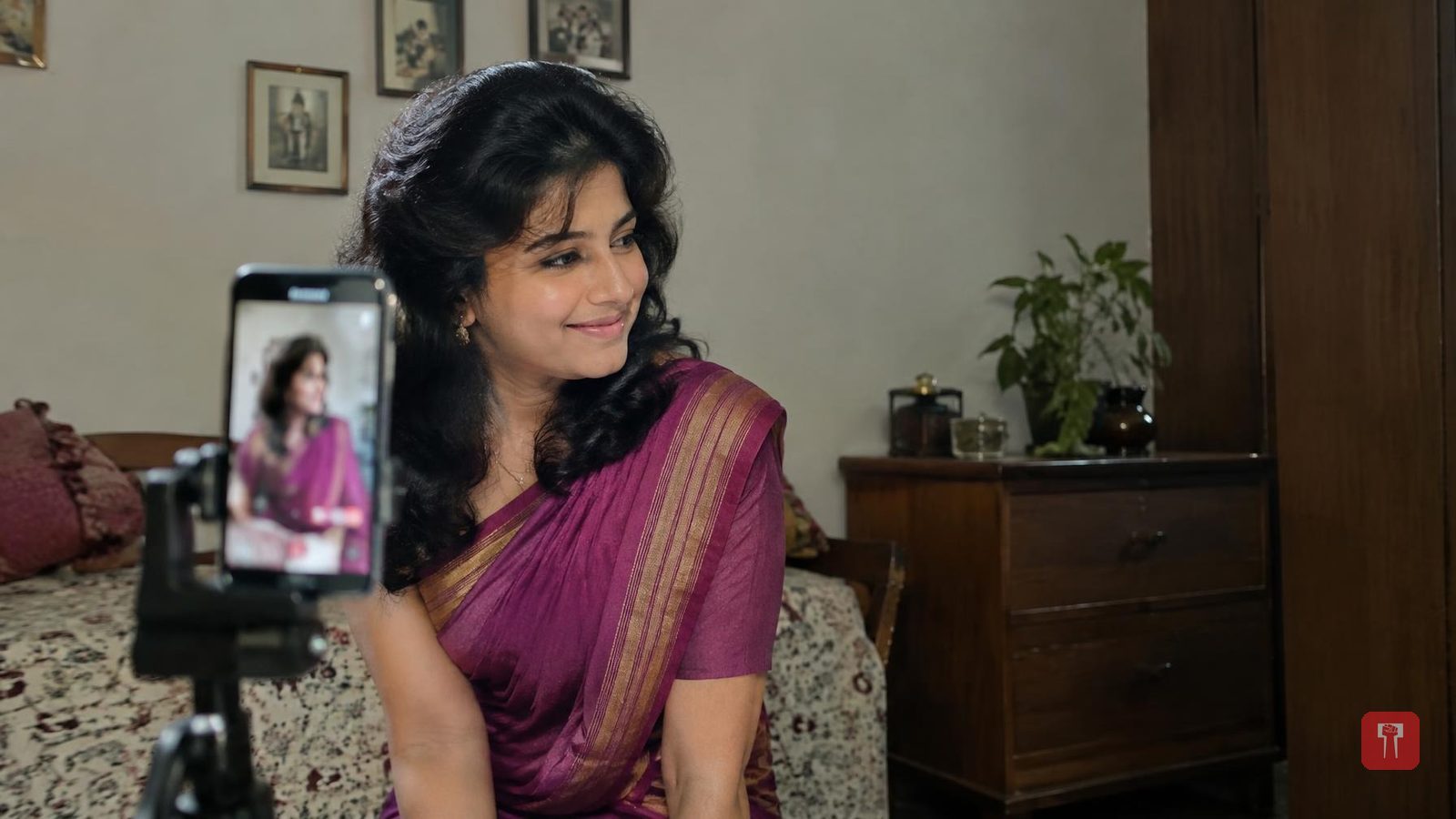 Aishwarya Narkar hits back at troll over her 80s-look AI photos