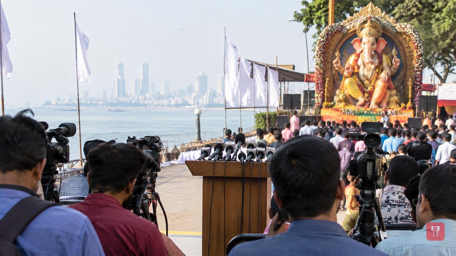 Avoid Ganeshotsav protests in Mumbai, says Bawankule; govt ready for drought-hit farmers