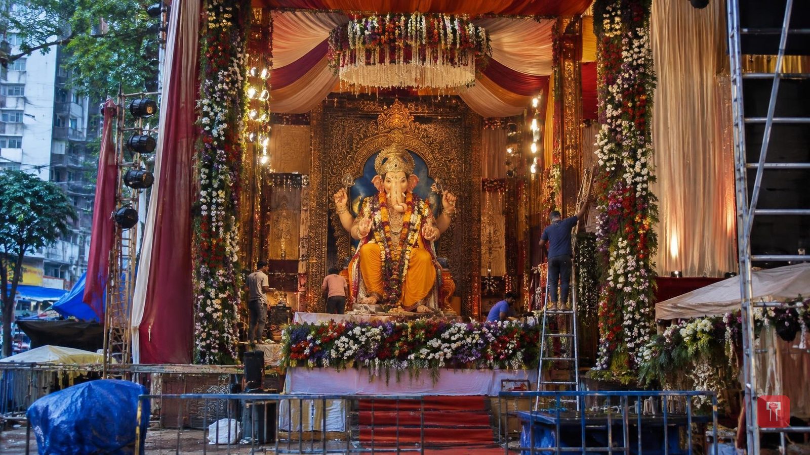 गणेशोत्सव २०२६ : देशभरातील पाच प्रसिद्ध गणपती पंडाल, एकदा भेट द्यायलाच हवी