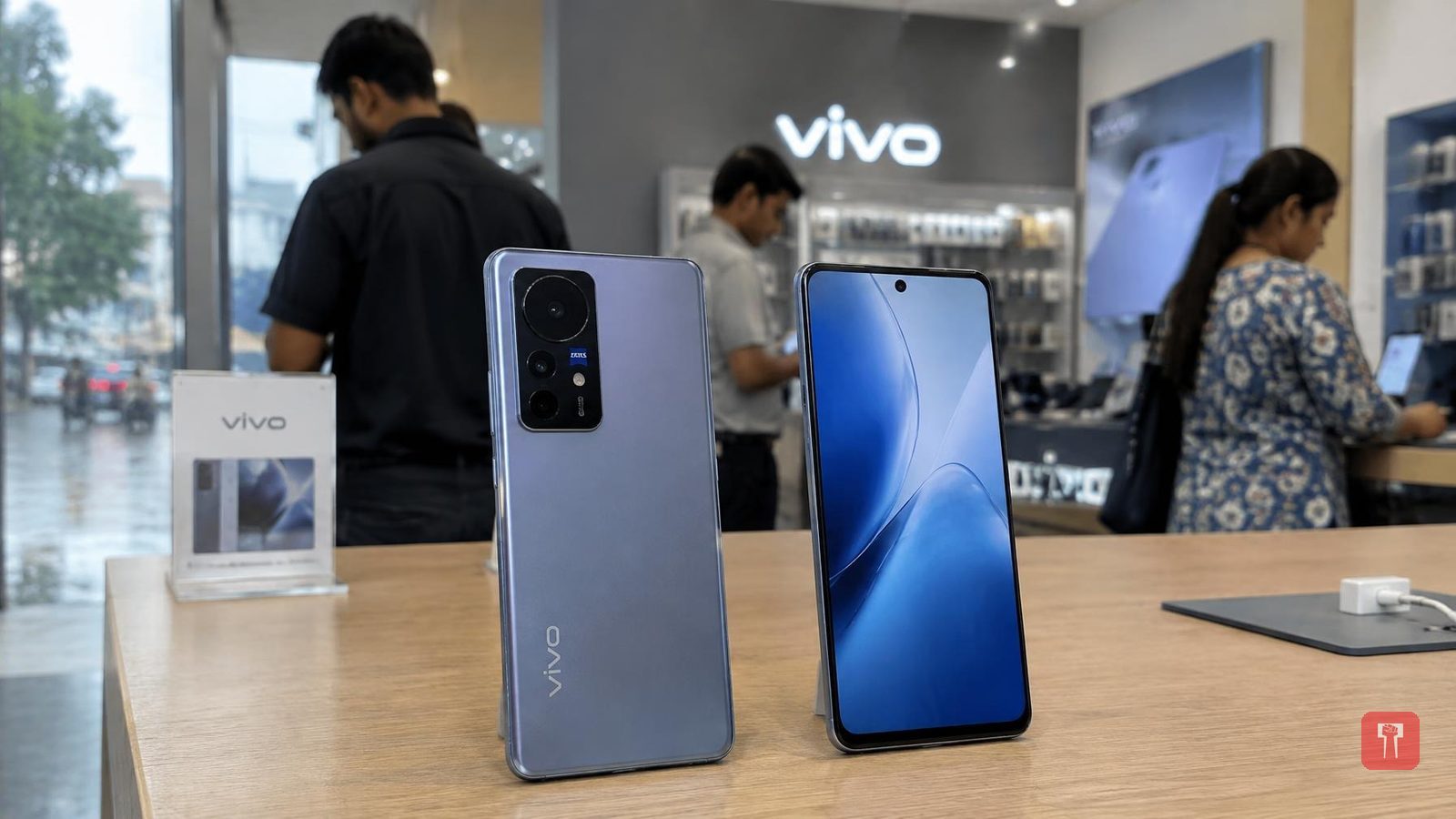Vivo V80 tipped with 7,200mAh battery, 50MP ZEISS camera, AI features