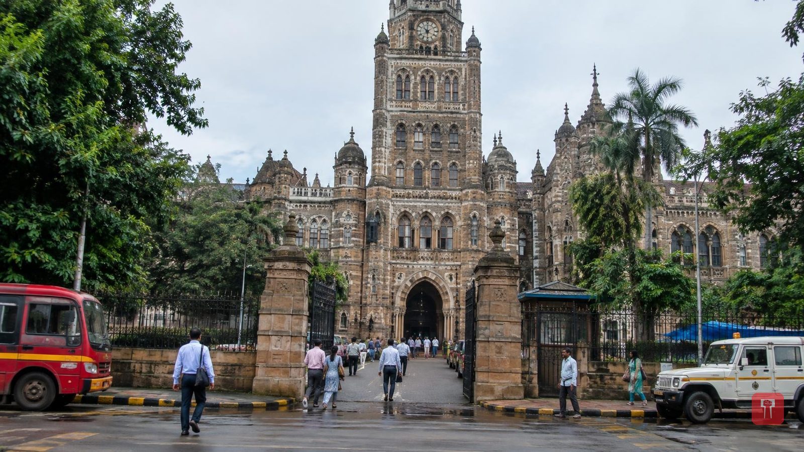 BMC data centre scam of Rs 198 crore surfaces, probe officer abruptly removed