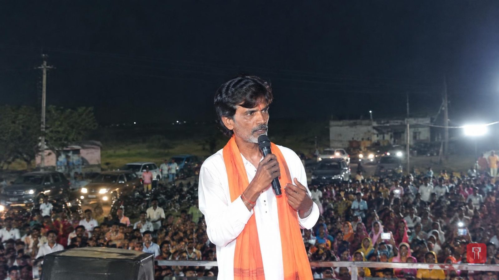 Jarange Patil may cancel Mumbai march over health, holds 2am rally in Patoda
