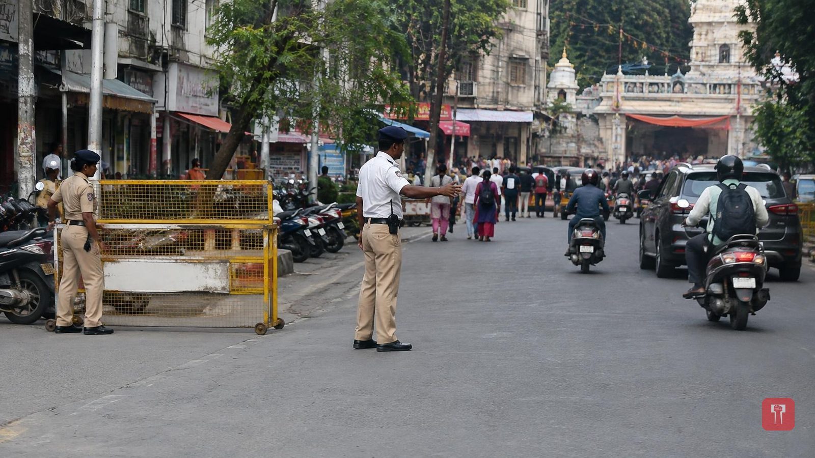 अंगारकी संकष्टी की वजह से मुंबई में ट्रैफिक अलर्ट, वर्ली के साथ दादर में भी यातायात में बदलाव