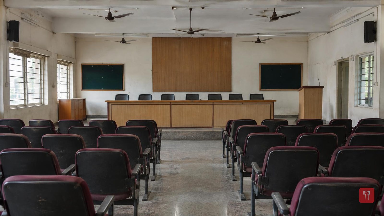 जळगावात विसर्जन मिरवणुकीत डीजेला बंदी, पोलिसांचा गणेश मंडळांना इशारा