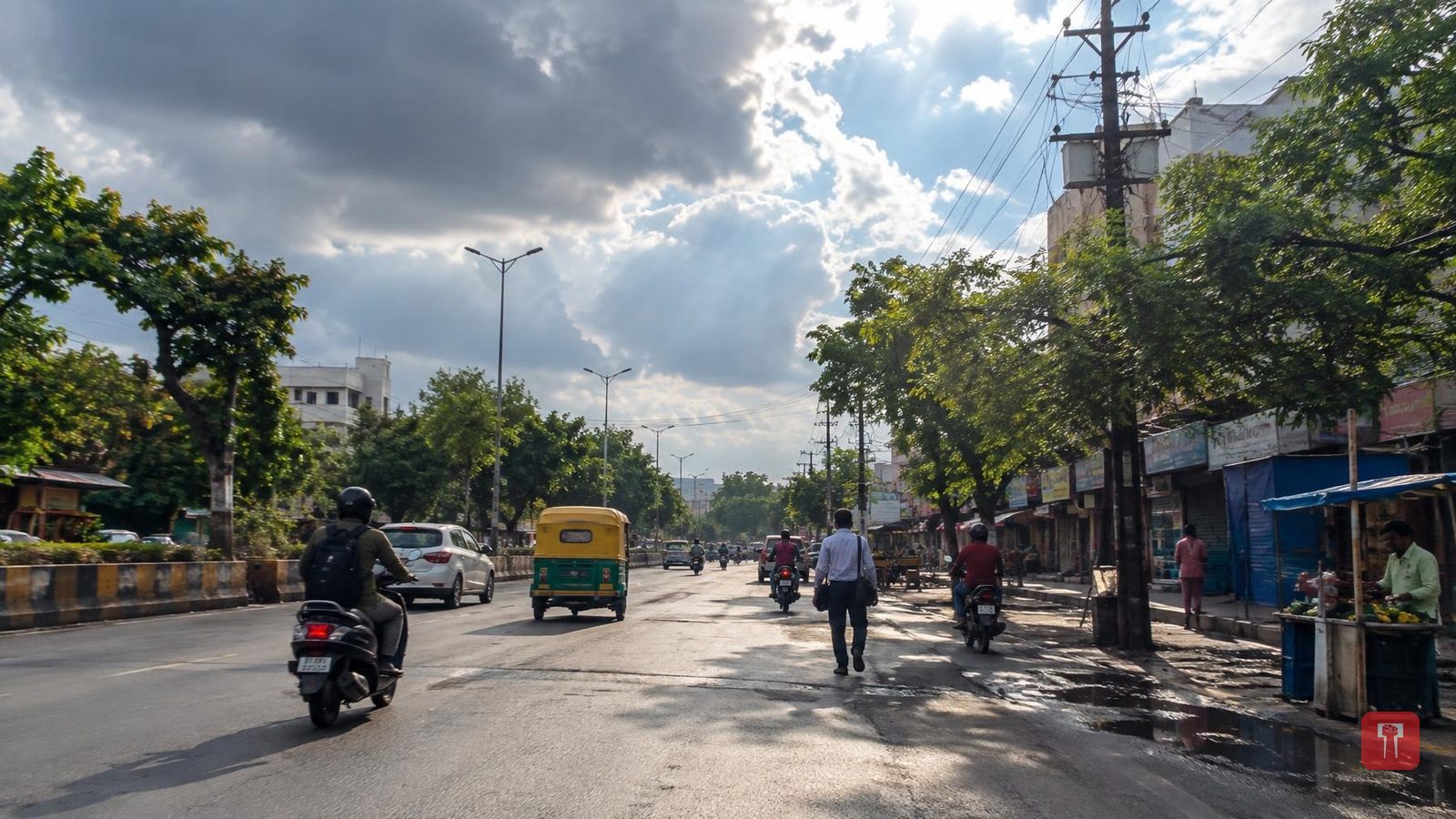 विदर्भात वादळी वाऱ्यांचा इशारा, मुंबई-पुण्यात हलका पाऊस, नागपुरात ऊन-सावलीचा खेळ