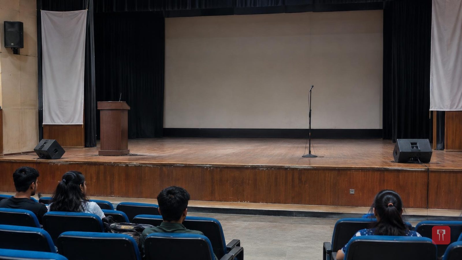 Professor grabs student's collar over film dialogue at college event, NSUI demands apology
