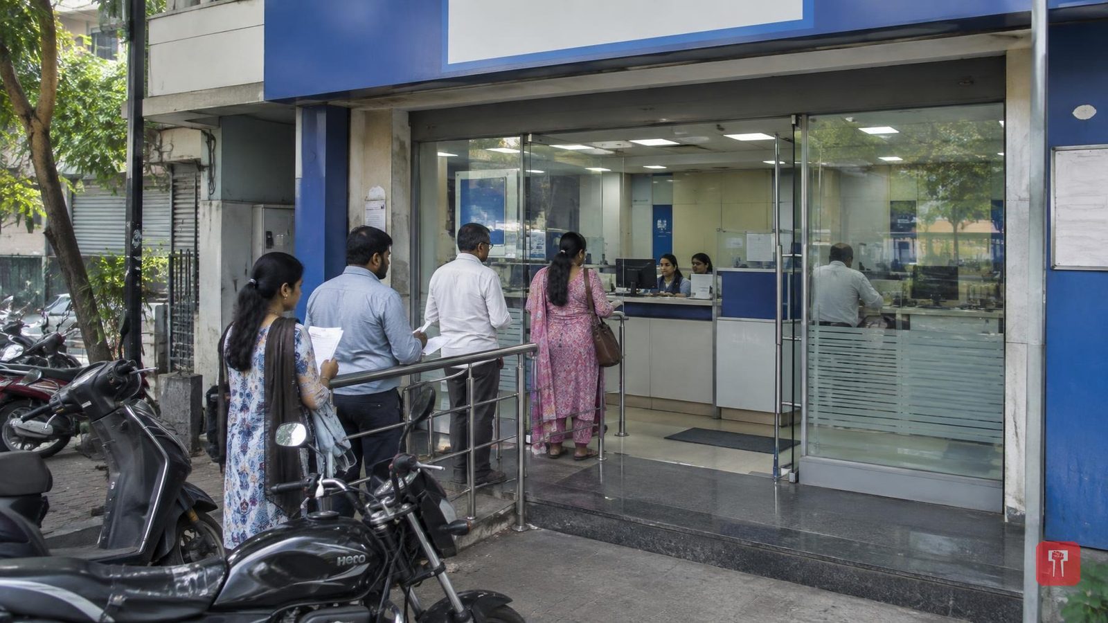 Banks to open on Sunday ahead of three-day strike from September 28-30