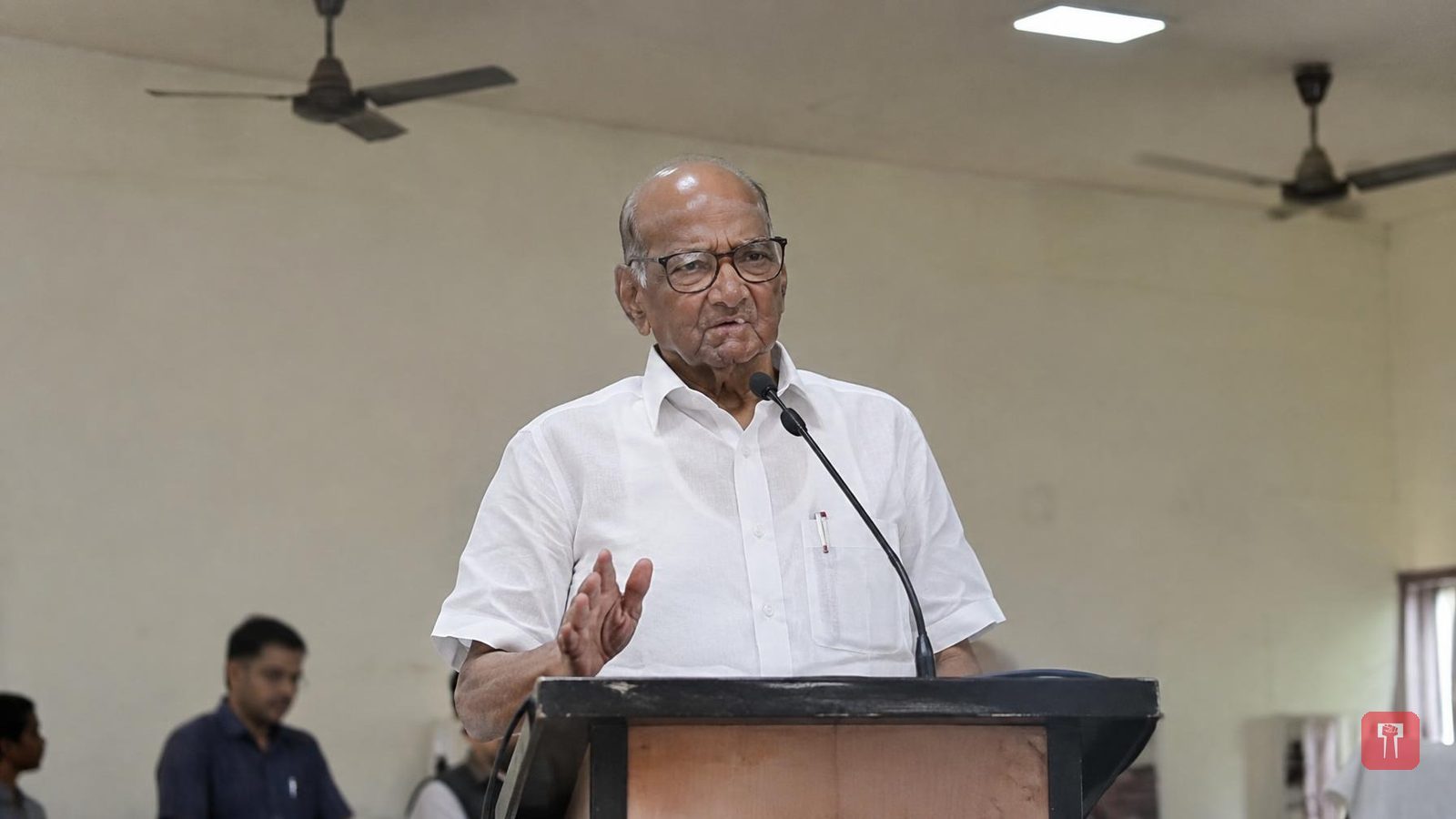 शरद पवार: 'आपण कुठेही जाणार नाही, यायचं असेल तर आमच्यासोबत या'; NDAच्या चर्चेला पूर्णविराम