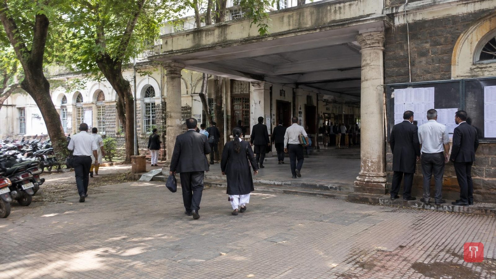 Nagpur court grants anticipatory bail to Sunil Meshram in case over conduct towards NIT women officials