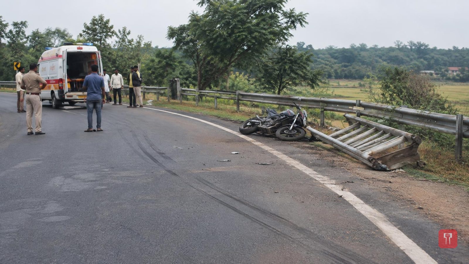 Two youths killed as bike hits barricade on Mul-Gadchiroli highway near Akapur