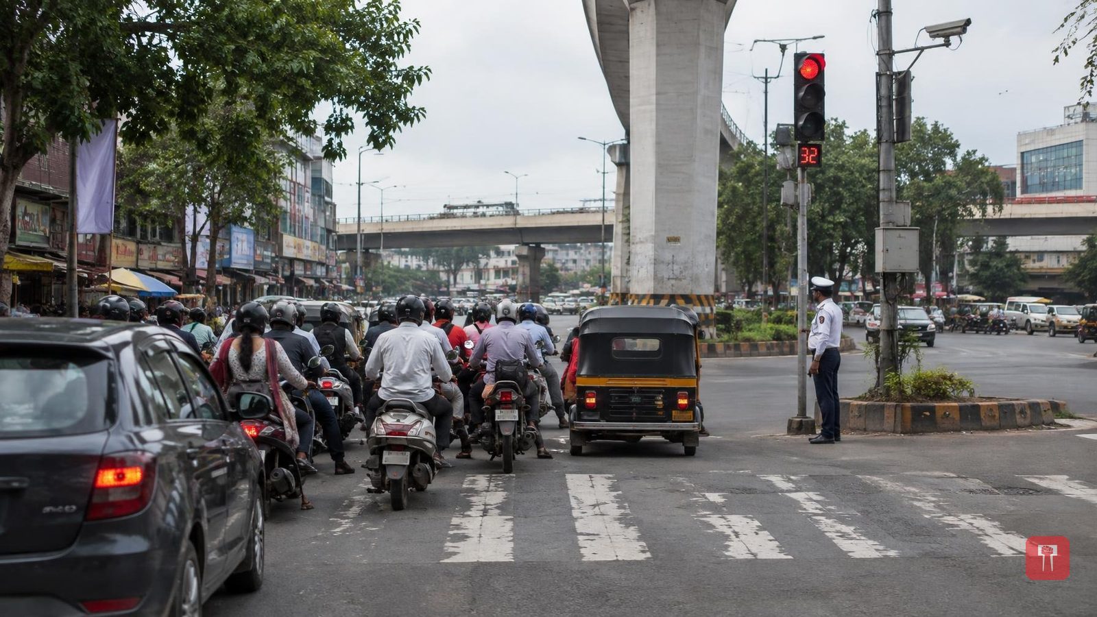 Nagpur has over 20 lakh vehicles, but its traffic management is still stuck in the 1990s