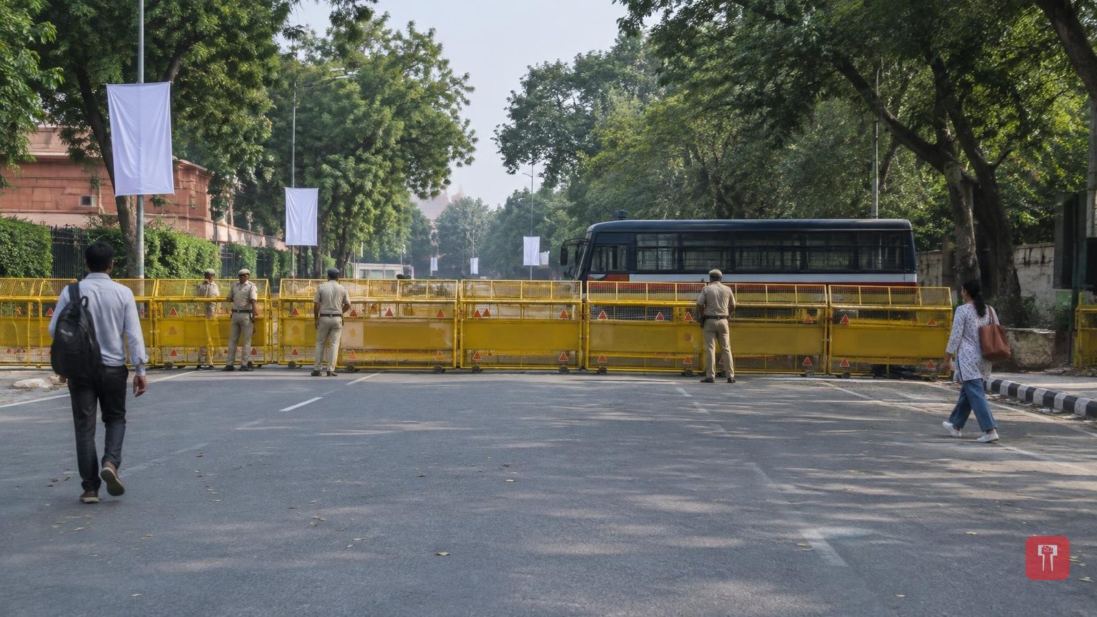 Three women journalists allege sexual harassment by police at Jantar Mantar; Crime Branch to probe