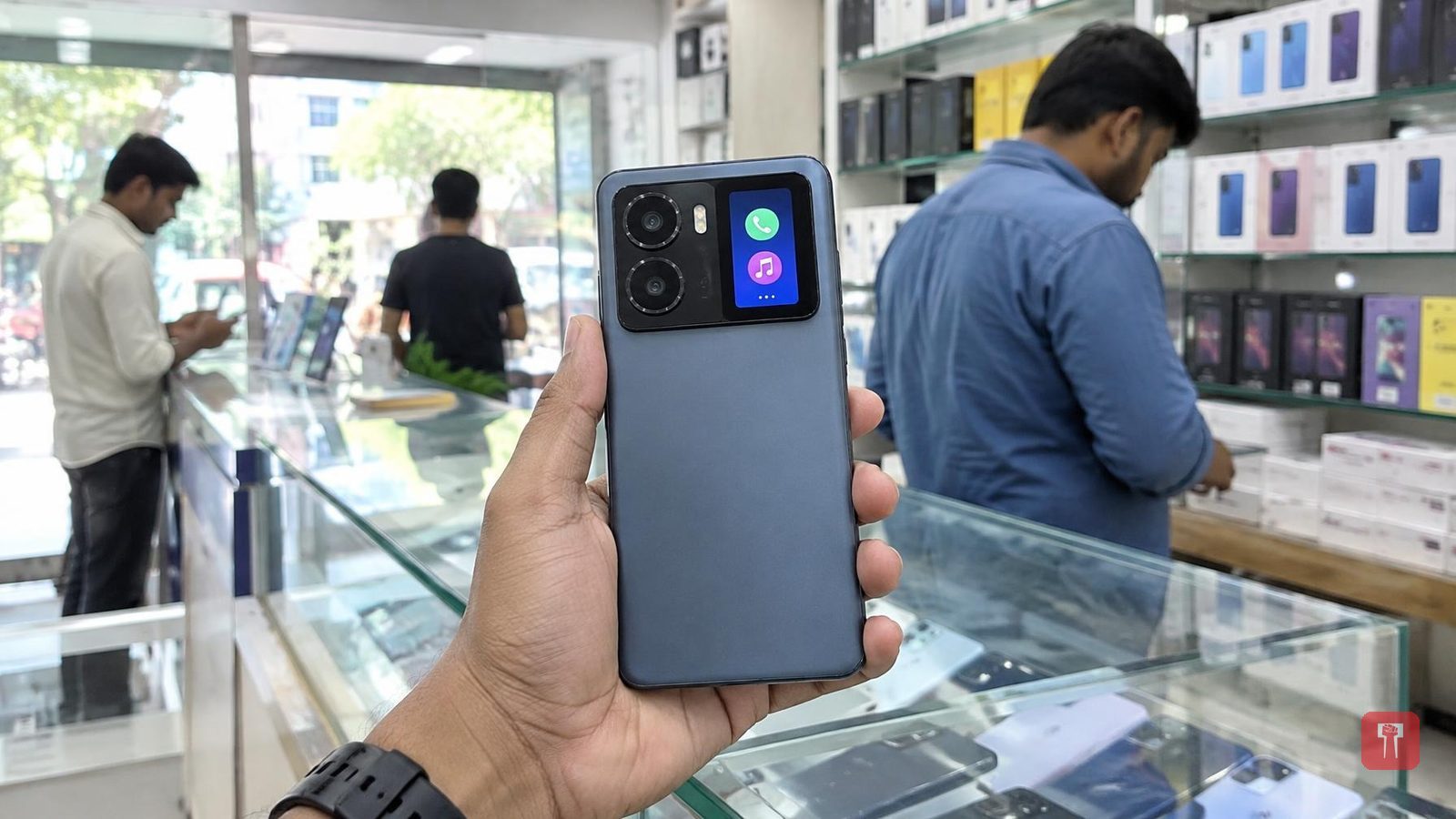 Honor X5ds साऊथ आफ्रीकेत सादर, मागच्या बाजूला 2.01 इंचाचा दुसरा डिस्प्ले