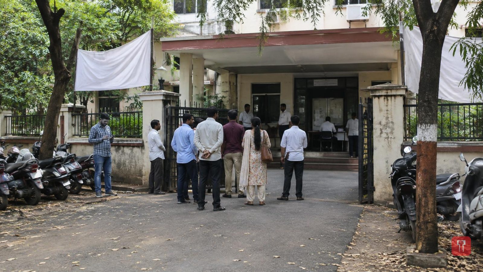 Anil Sole to contest Nagpur graduates' seat as independent after BJP picks Sudhakar Kohle