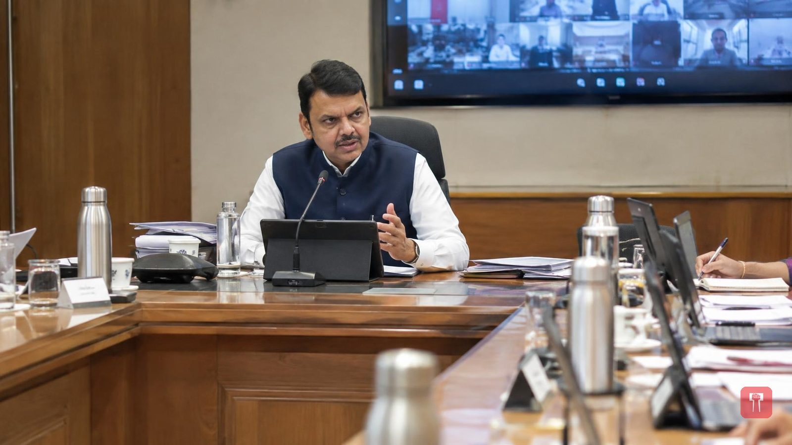Fadnavis hands districts the power to decide how school nutrition meals are served