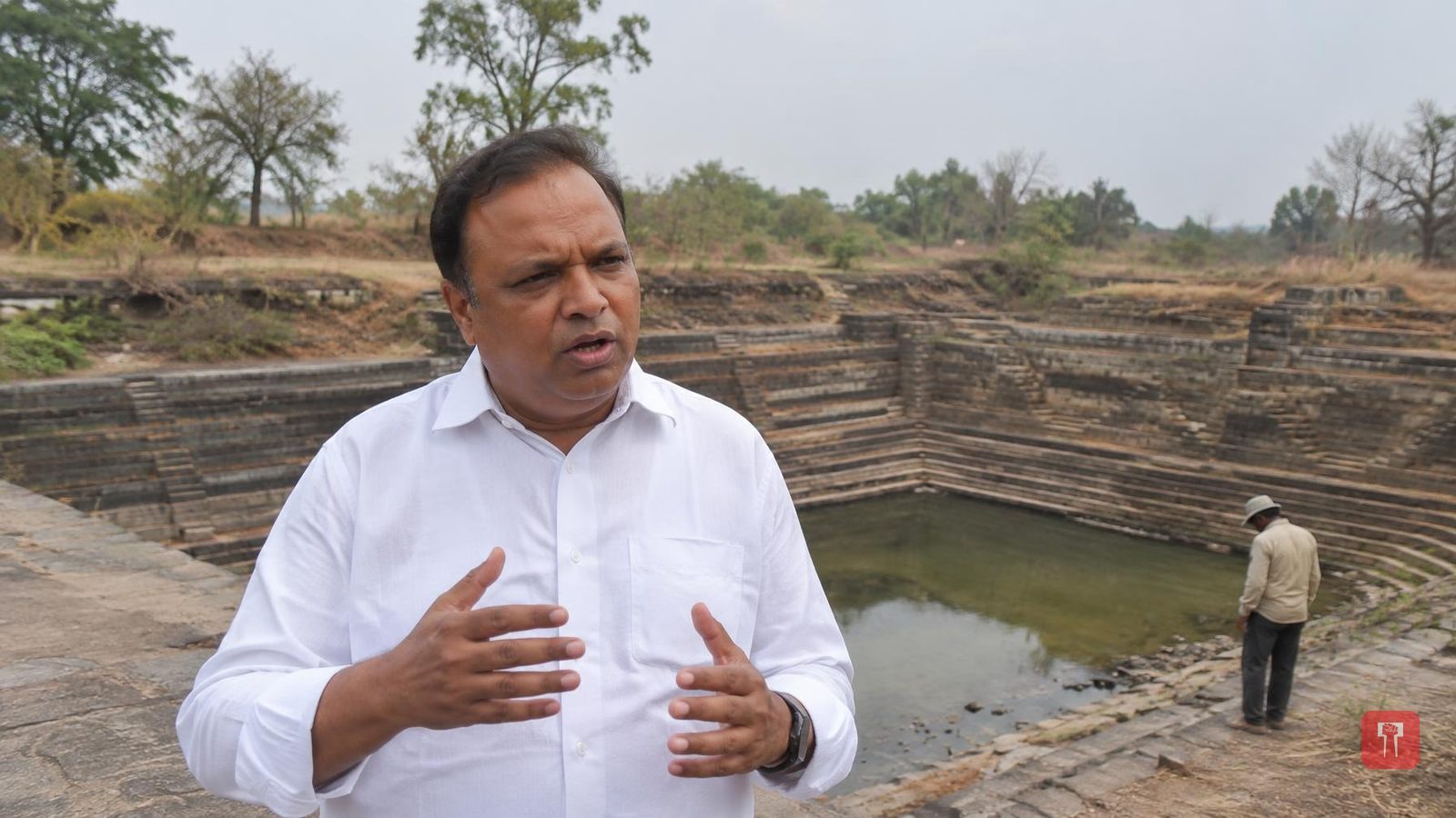 Maharashtra to scale back big events amid drought, hold taluka-level shows for folk artists